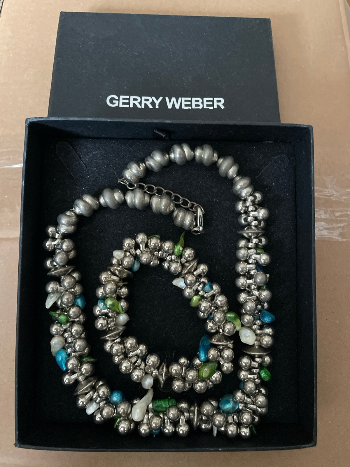 Gerry Weber Ketting en armband met kralen en schelpjes, Ophalen of Verzenden, Zo goed als nieuw, Zilver, Overige materialen
