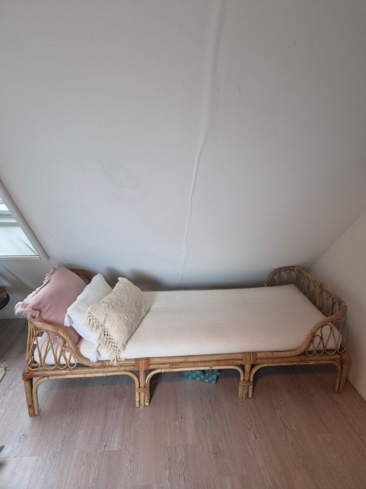 Rotan kinderbed Noor, Ophalen, 90 cm, Eenpersoons, Boho