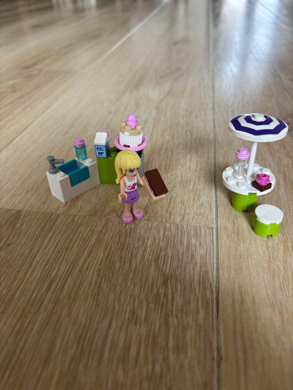 LEGO Friends 3930 Stephanie's Buitenkeuken, Gebruikt, Lego, Friends, Ophalen of Verzenden