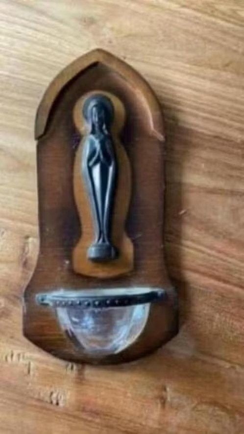 Maria beeldje met wijwaterbakje, Verzamelen, Ophalen of Verzenden, Gebruikt, Beeld(je)