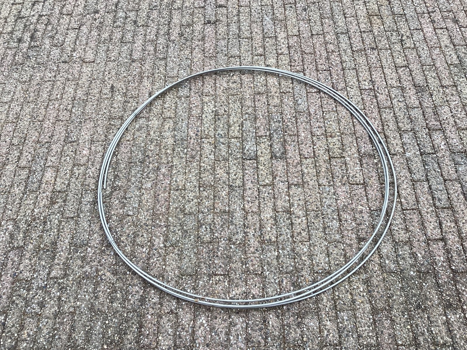 RVS BUIS 2.80 meter lang doorsnee 6.4mm wanddikte 1.8mm €27,, Ophalen, Zo goed als nieuw, Minder dan 10 meter