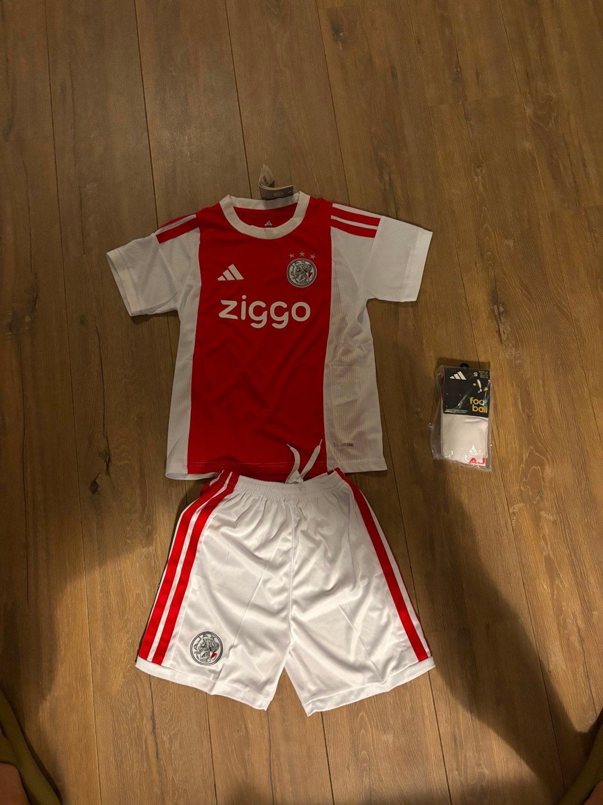 Ajax Kids Tenue - Nieuw Thuistenue, Ophalen of Verzenden, Nieuw, Jongen of Meisje