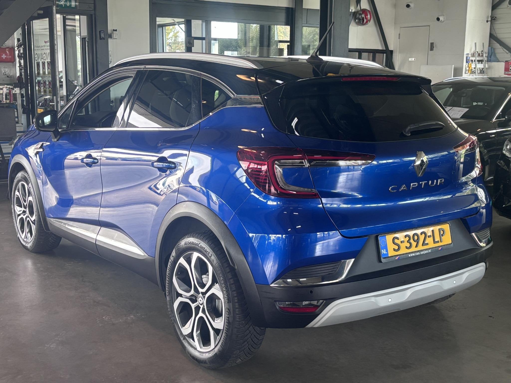 Renault Captur 1.3 TCe 140 R.S. Line, Auto's, Gebruikt, 4 cilinders, Blauw, Leder en Stof