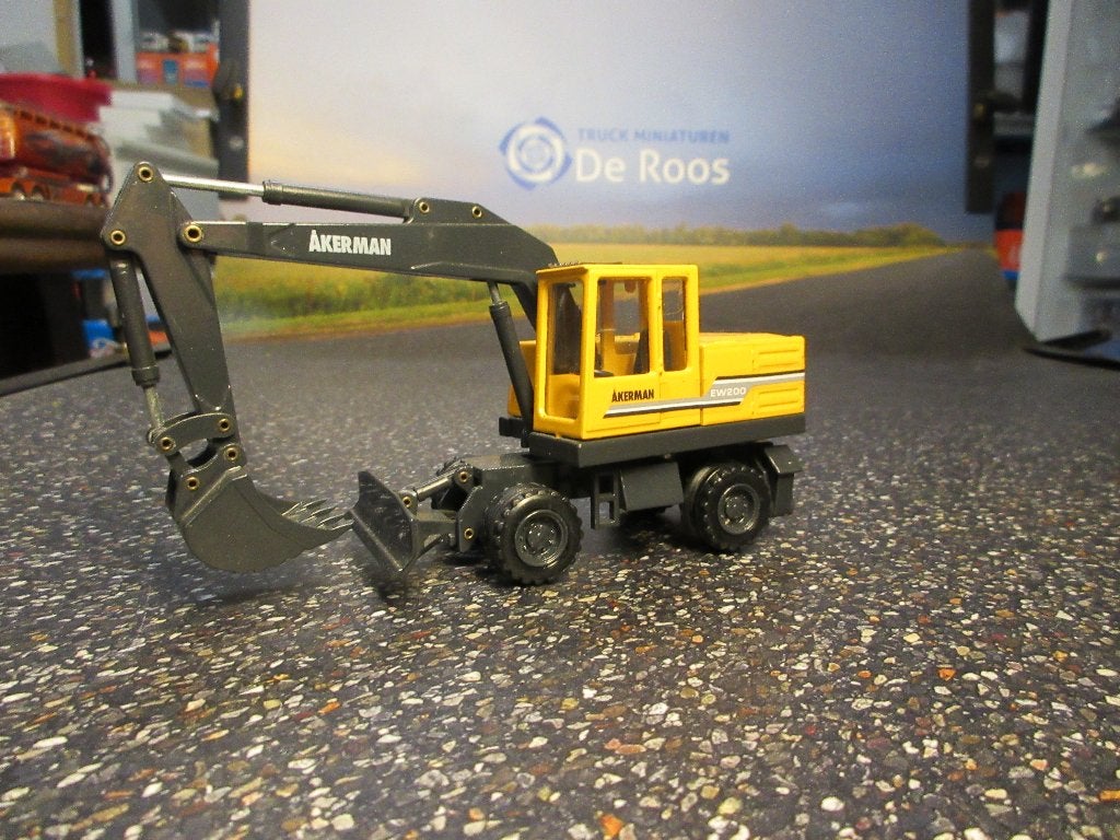 Akerman mobiele kraan EW 200, Ophalen of Verzenden, Zo goed als nieuw, Hijskraan, Tractor of Landbouw, Overige merken