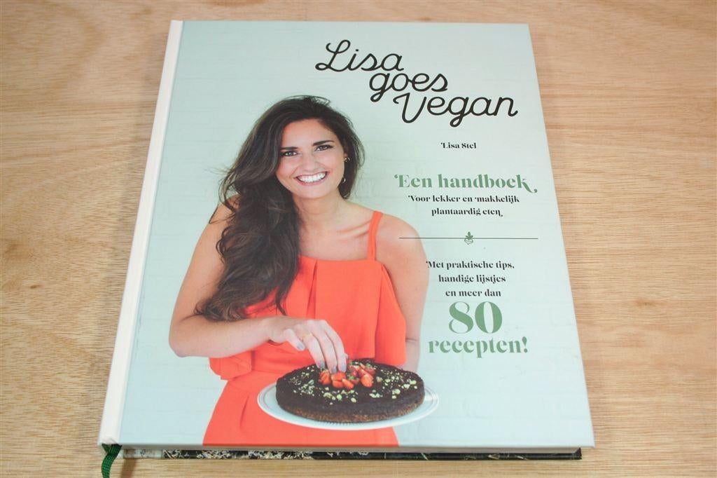 Lisa Goes Vegan — Kookboek & Lifestyle, Ophalen of Verzenden, Zo goed als nieuw, Italië