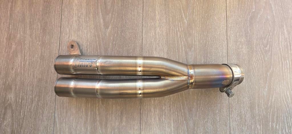 MIVV Double Gun Titanium Suzuki GSR 750 einddemper, Motoren, Ophalen of Verzenden