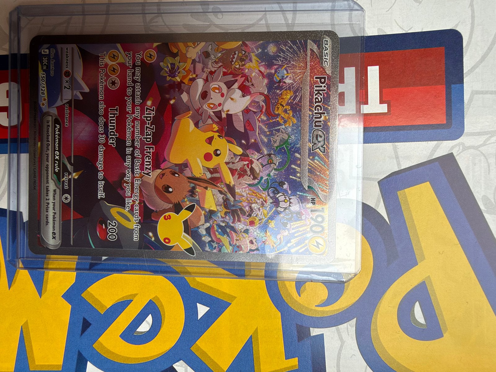 Pikachu EX Pokemon kaart- 30th anniversary (Zeldzaam), Ophalen of Verzenden, Nieuw, Losse kaart