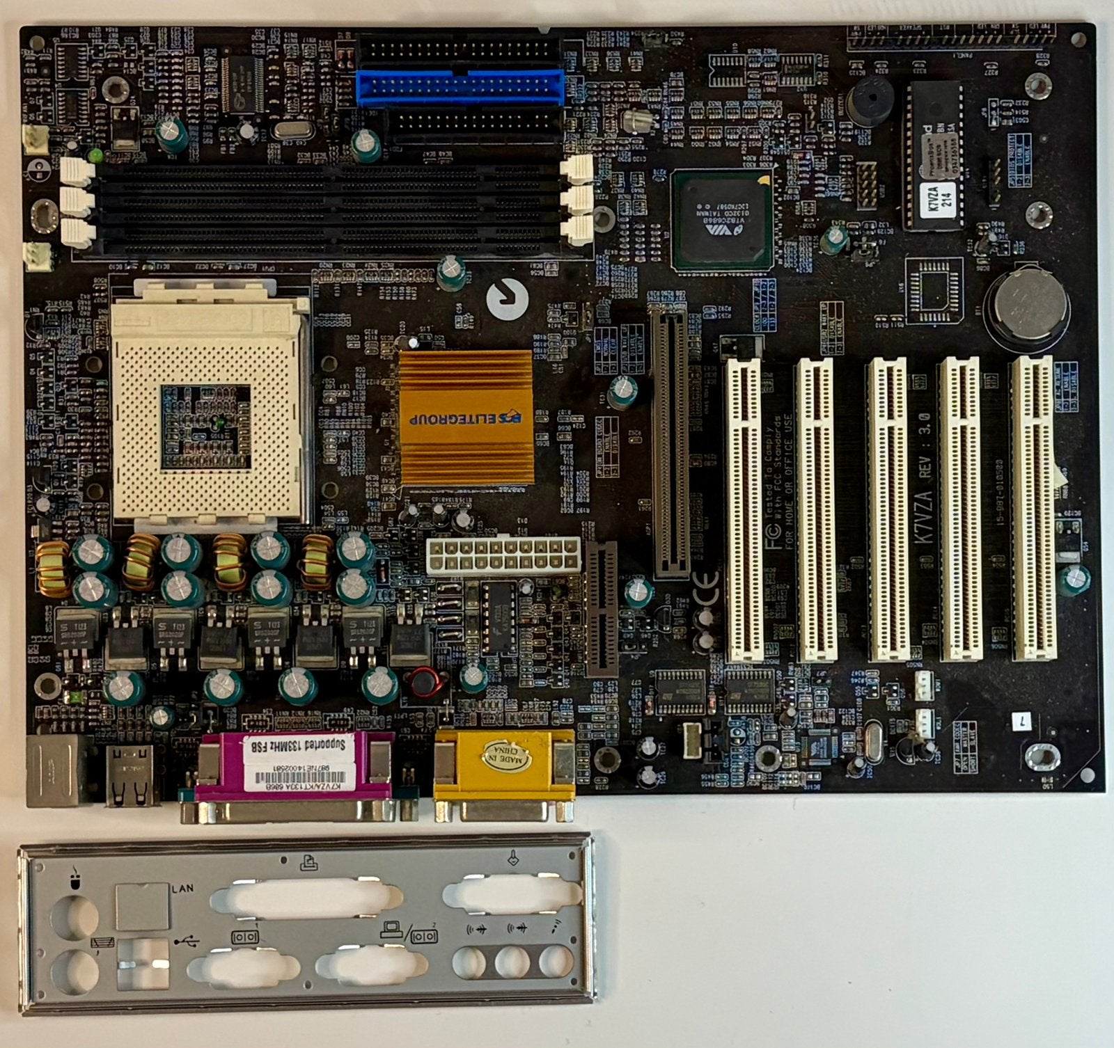 ECS K7VZA 3.0 - Socket A (Socket 462) moederbord - werkt!, Ophalen of Verzenden, Gebruikt, Overige typen, Overige soorten