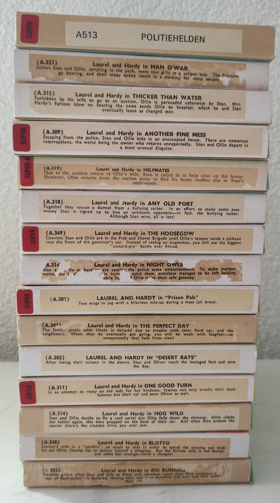 LAUREL & HARDY SUPER 8 FILMS 60 meter VERSIE, Audio, Tv en Foto, Filmrollen, Ophalen of Verzenden, 8mm film