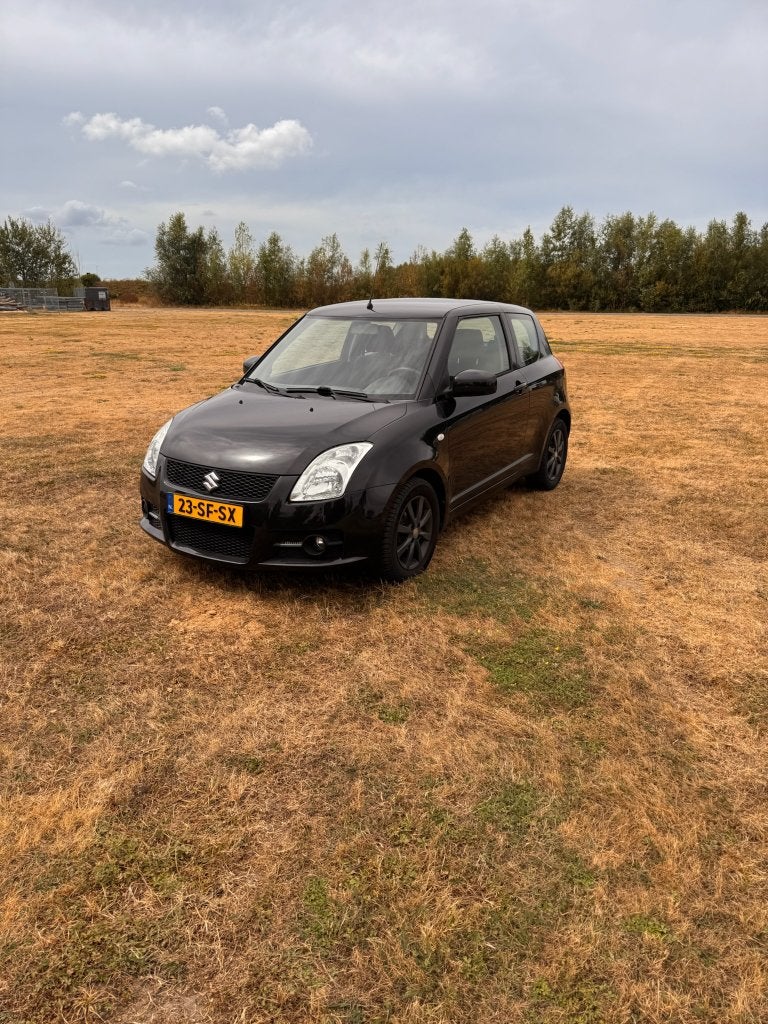 Suzuki Swift 1.5 3D 2005 Zwart 102pk, Auto's, Voorwielaandrijving, 40 €/maand, Zwart, 4 cilinders