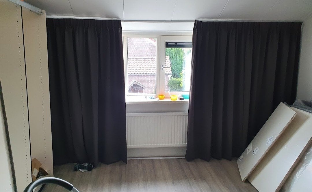Verduisterende gordijnen, Huis en Inrichting, Ophalen, Zo goed als nieuw, 150 tot 200 cm