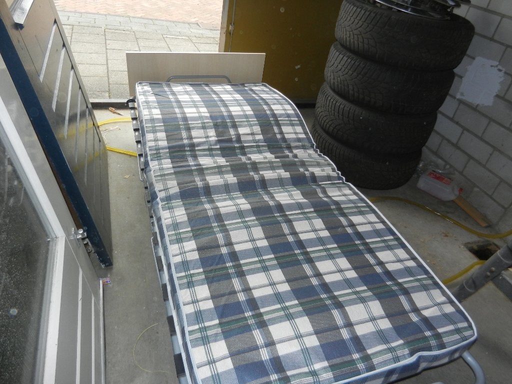logeer bed, Ophalen, Eenpersoons, Nieuw, 80 cm