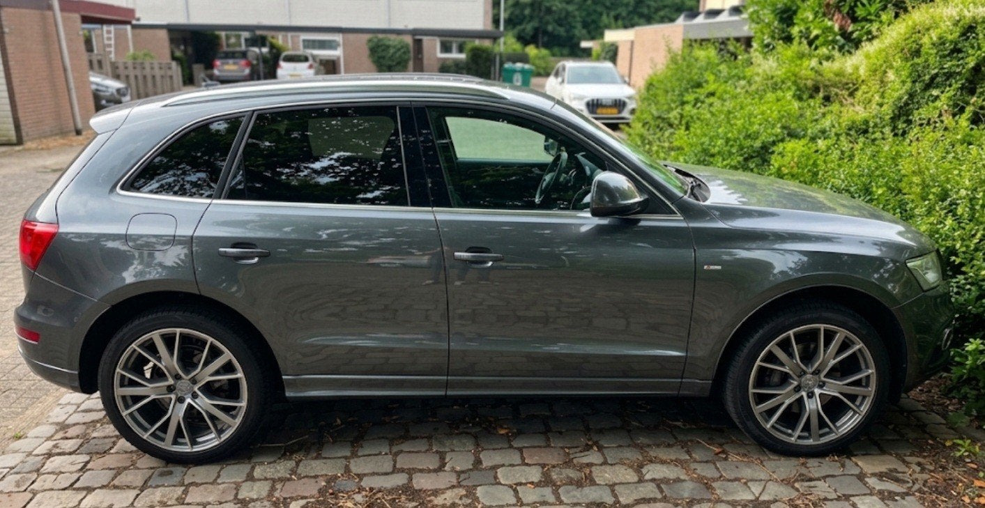 Audi Q5 2.0 Tfsi Quattro S-tronic NIEUWE KETTINGSET & 21inch, Automaat, Zwart, 4 cilinders, Origineel Nederlands