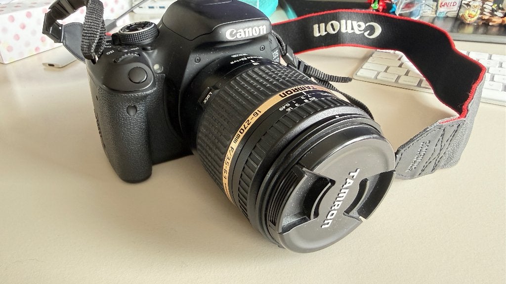 Canon EOS 600D met Tamron 18-270mm lens, Ophalen, Gebruikt, Spiegelreflex, Canon