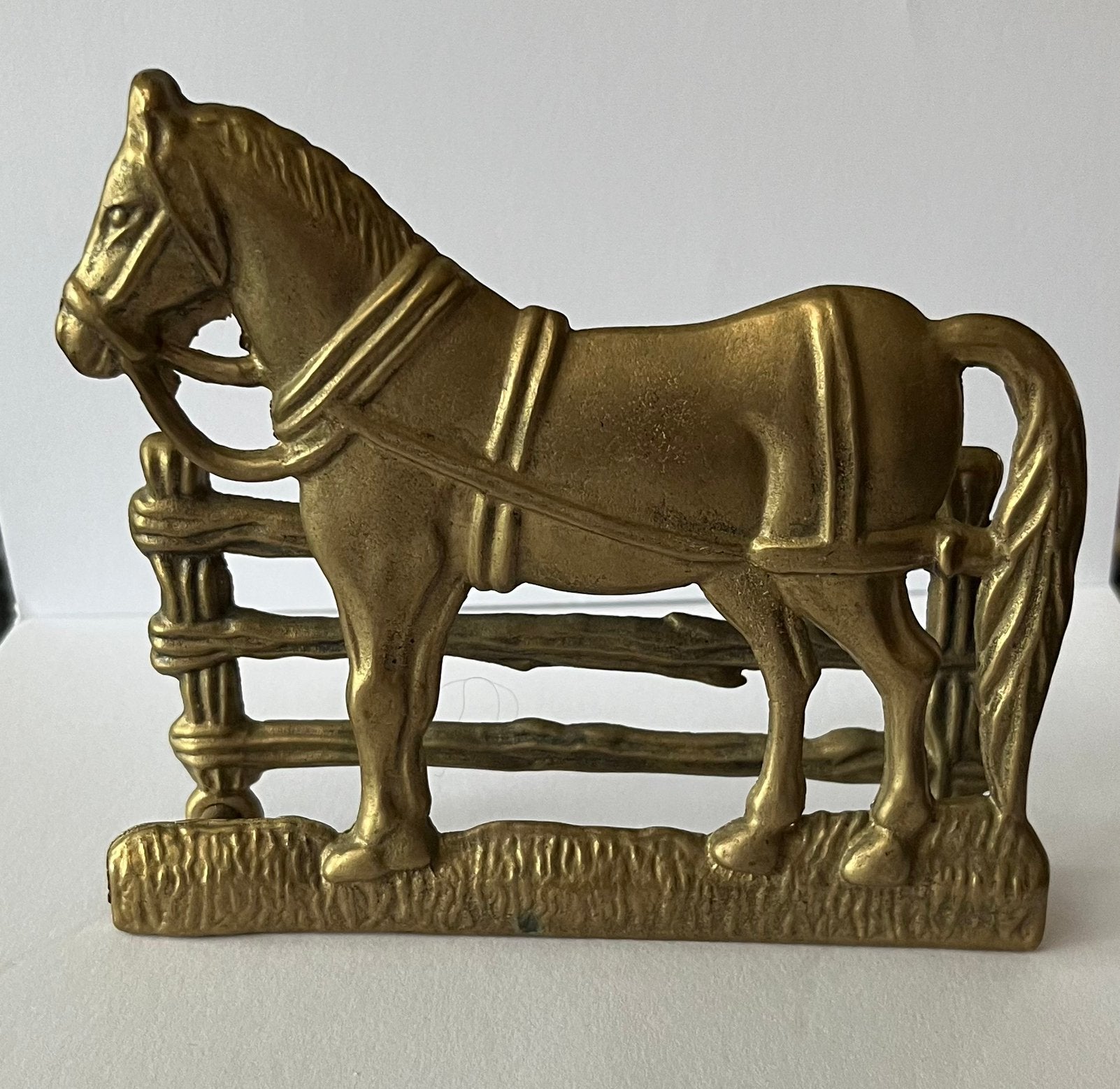 Vintage messing PAARD BRIEVENHOUDER, Verzenden