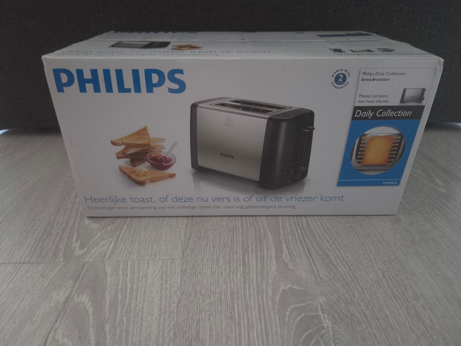 Philips Daily Collection broodrooster HD4825/90 - Nieuw, Ophalen, Nieuw, Uitneembare kruimellade