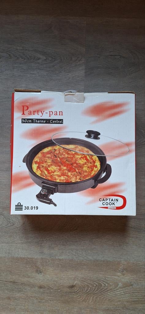 Partypan ideaal voor warme hapjes, Huis en Inrichting, Keuken | Potten en Pannen, Ophalen of Verzenden, Zo goed als nieuw, Overige materialen