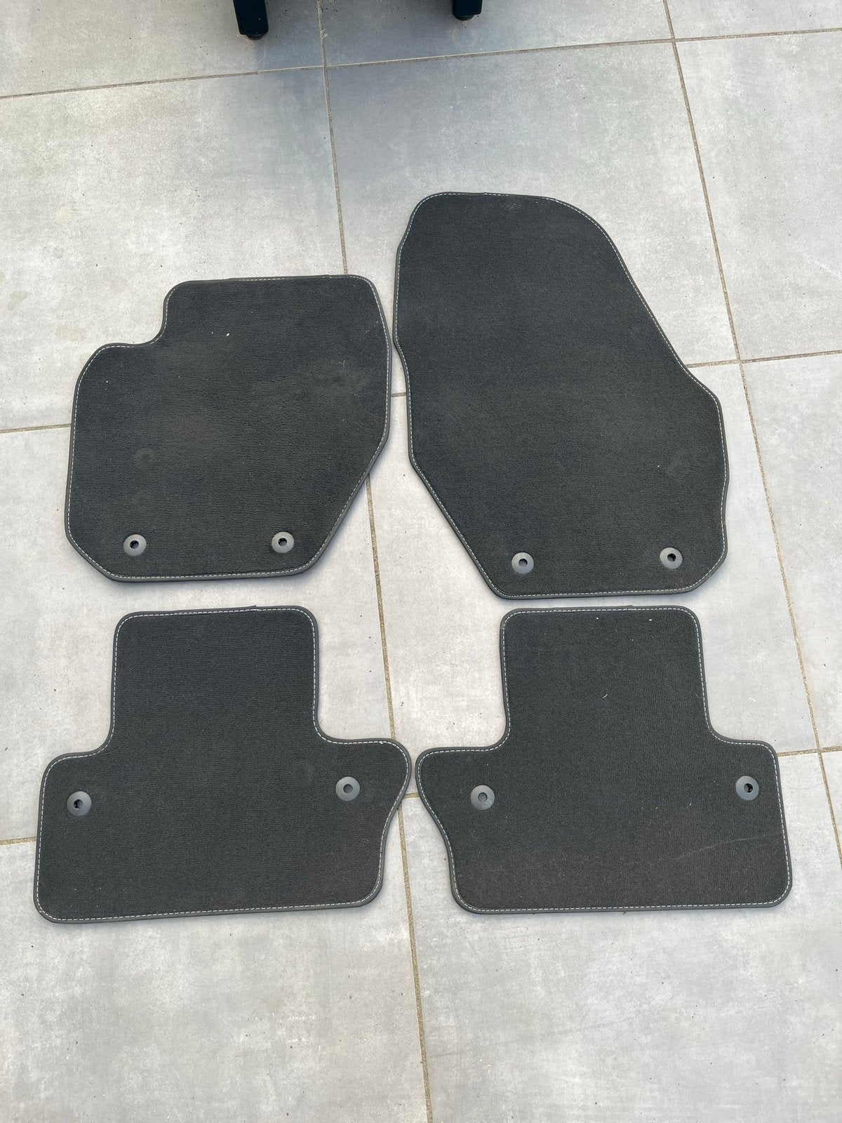 Volvo V60 2011-2018 Velours Mattenset OEM Origineel, Ophalen of Verzenden, Gebruikt