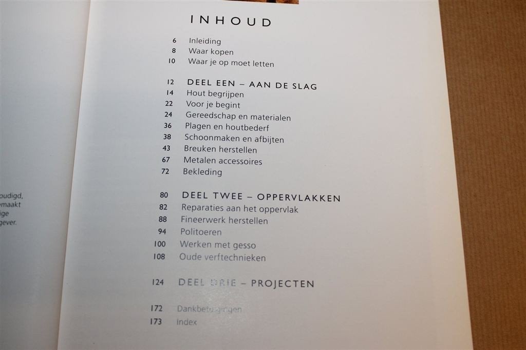 Zelf Meubels Restaureren — Antiek en Tweedehands Opknappen, Ophalen of Verzenden, Gelezen, Overige onderwerpen