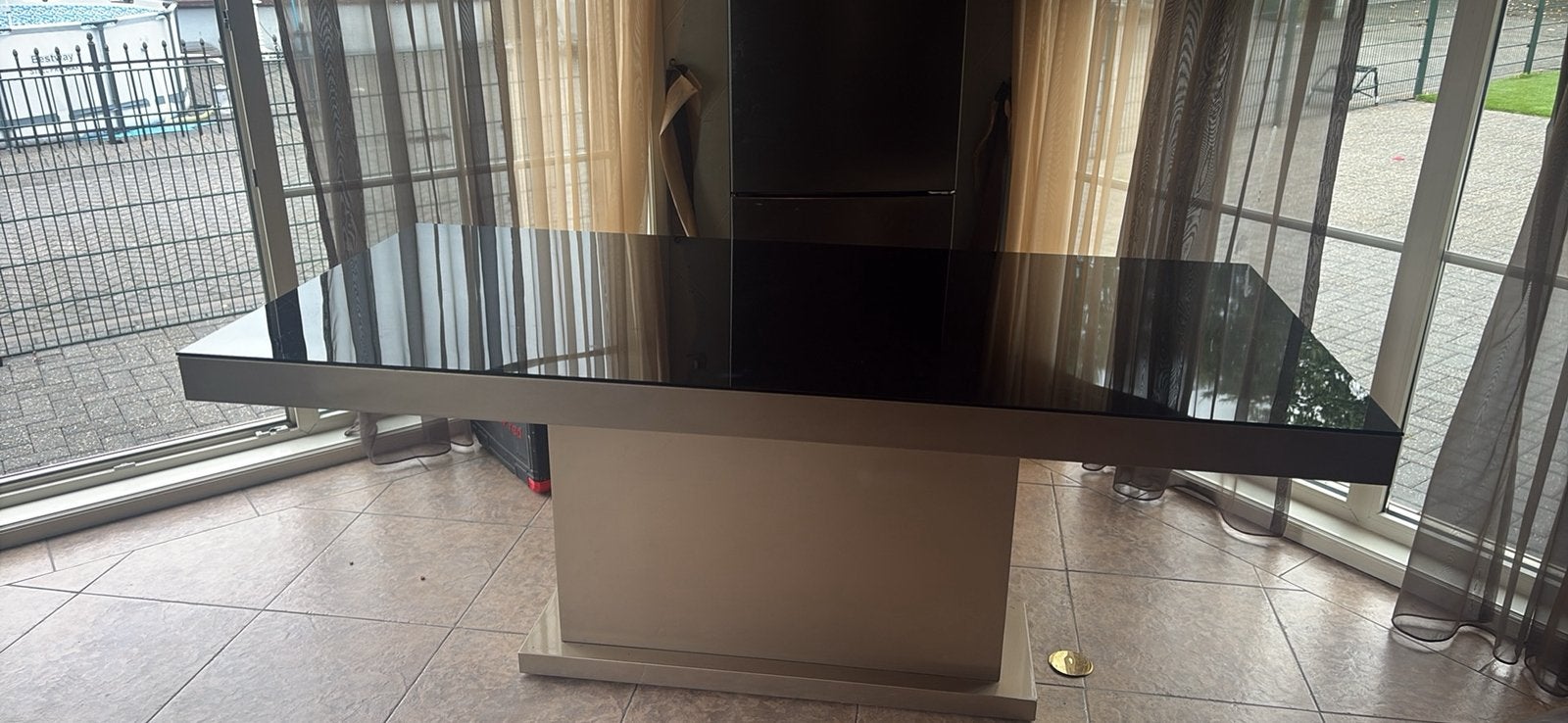 Eettafel met glasplaat, Gebruikt, Eric kuster style, Glas, 150 tot 200 cm
