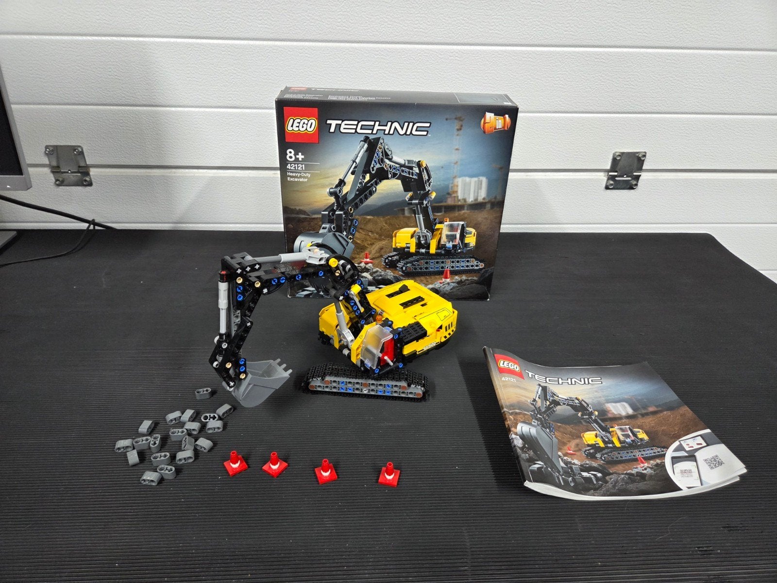 LEGO Technic 42121 Zware Graafmachine - Compleet, Ophalen of Verzenden, Zo goed als nieuw, Overige merken