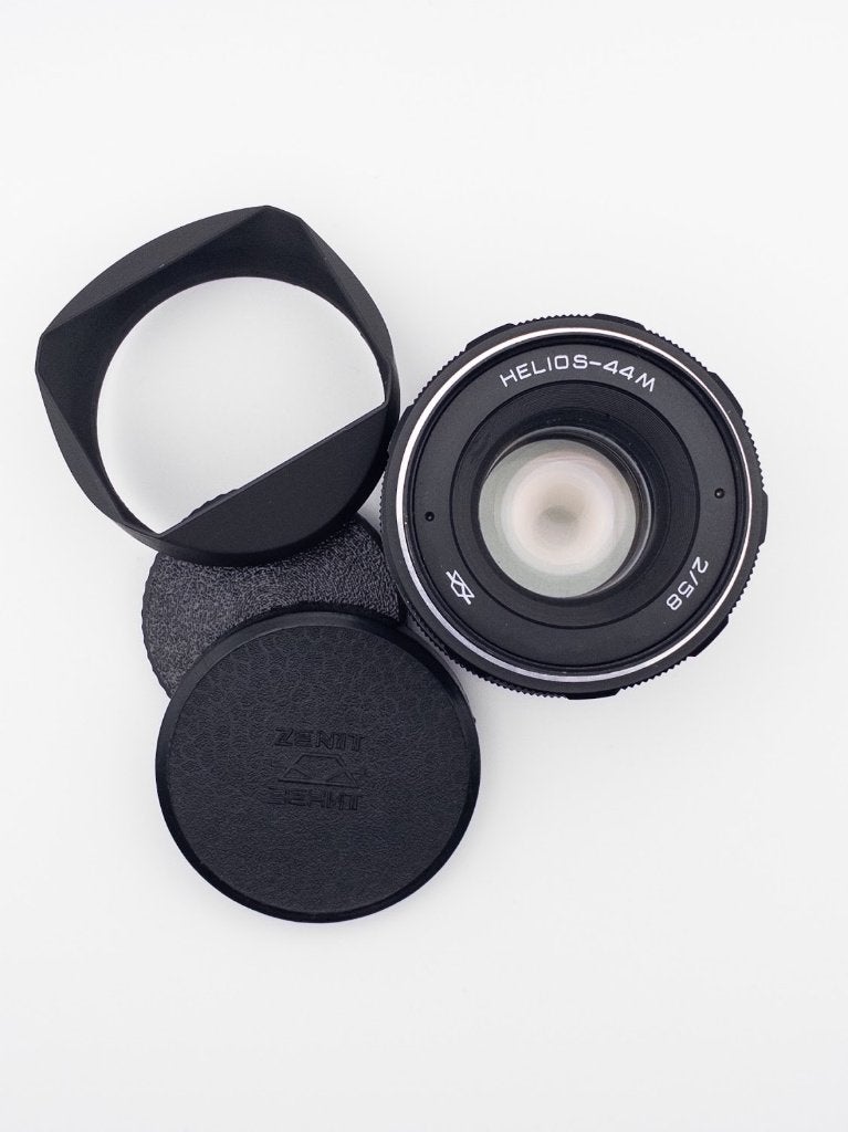 Helios 44M 58mm f/2 – Legendarische Swirly Bokeh, 58 mm, Refurbished, Ophalen of Verzenden, Standaardlens