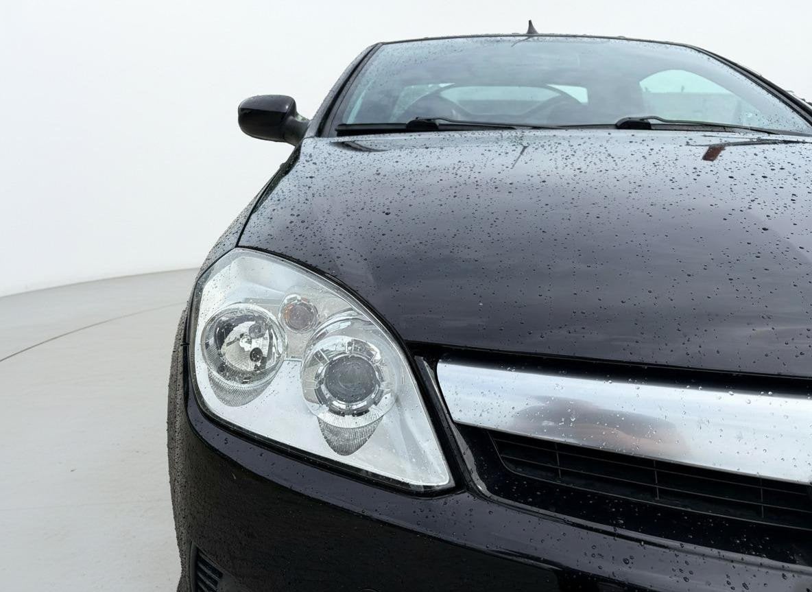 Opel Tigra TwinTop 1.4-16V Temptation LEER - AIRCO - STOELVE, Auto's, Opel, Voorwielaandrijving, Gebruikt, 4 cilinders, Cabriolet