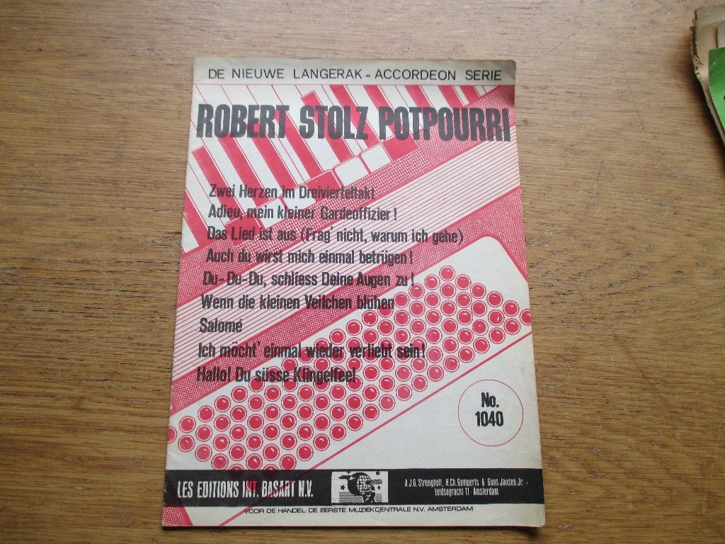 Robert Stolz Potpourri - Accordeon Serie No. 1040, Gebruikt, Ophalen of Verzenden, Artiest of Componist, Keyboard