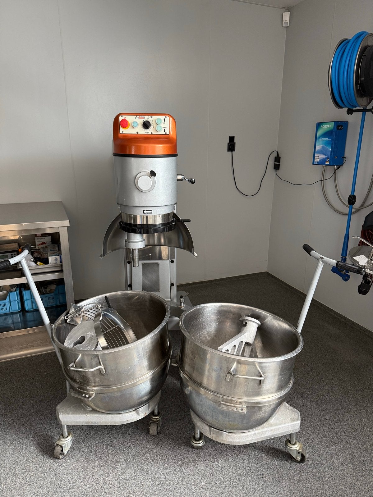 Spar Mixer  - SPAR SP-B80HI (80 quart /76 ltr) planeetmenger, 4 liter of meer, Ophalen, Zo goed als nieuw, 3 snelheden of meer