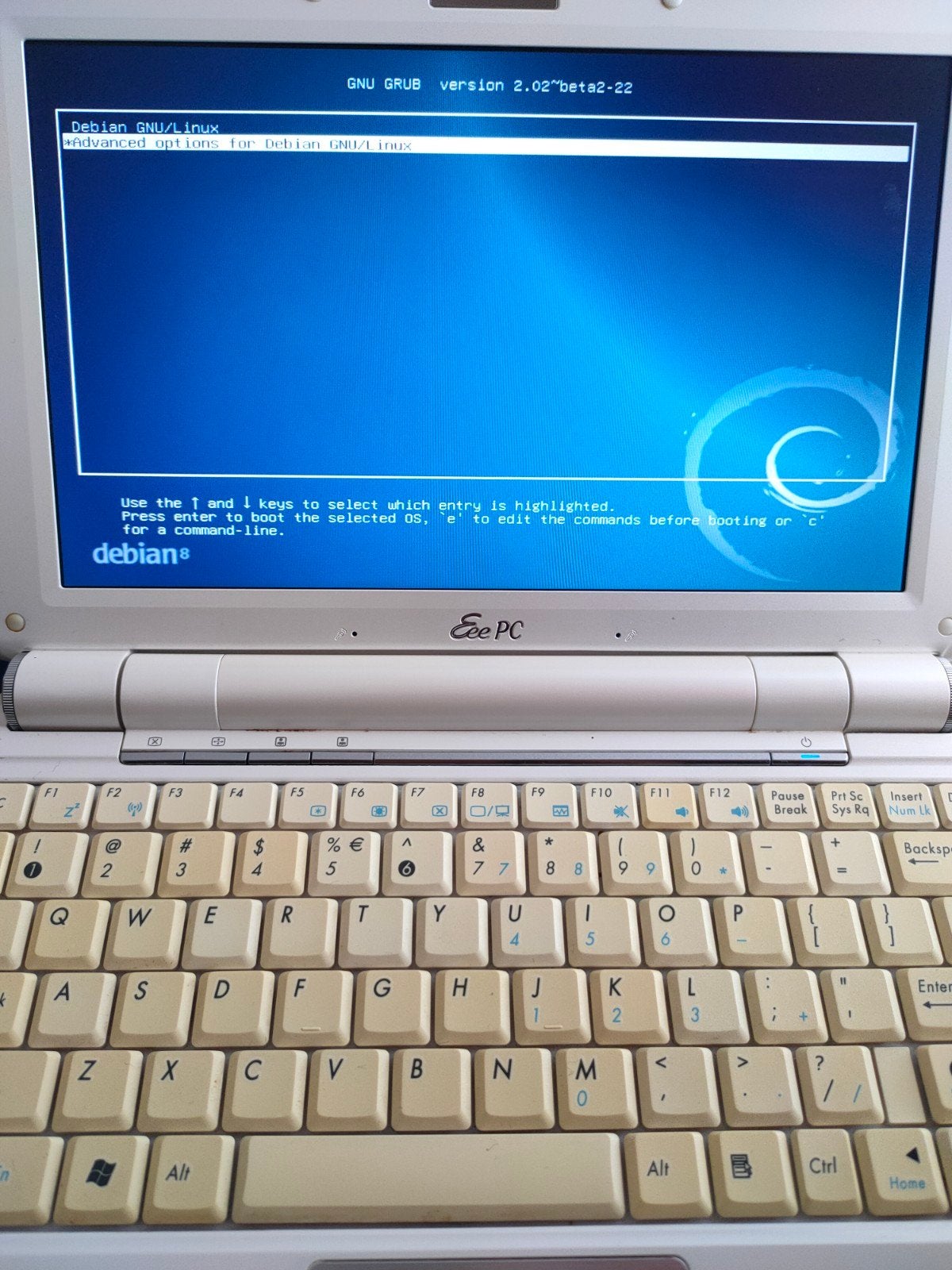 Vintage Laptop Asus Eee linux Opknapper, Ophalen, Asus Eee pc