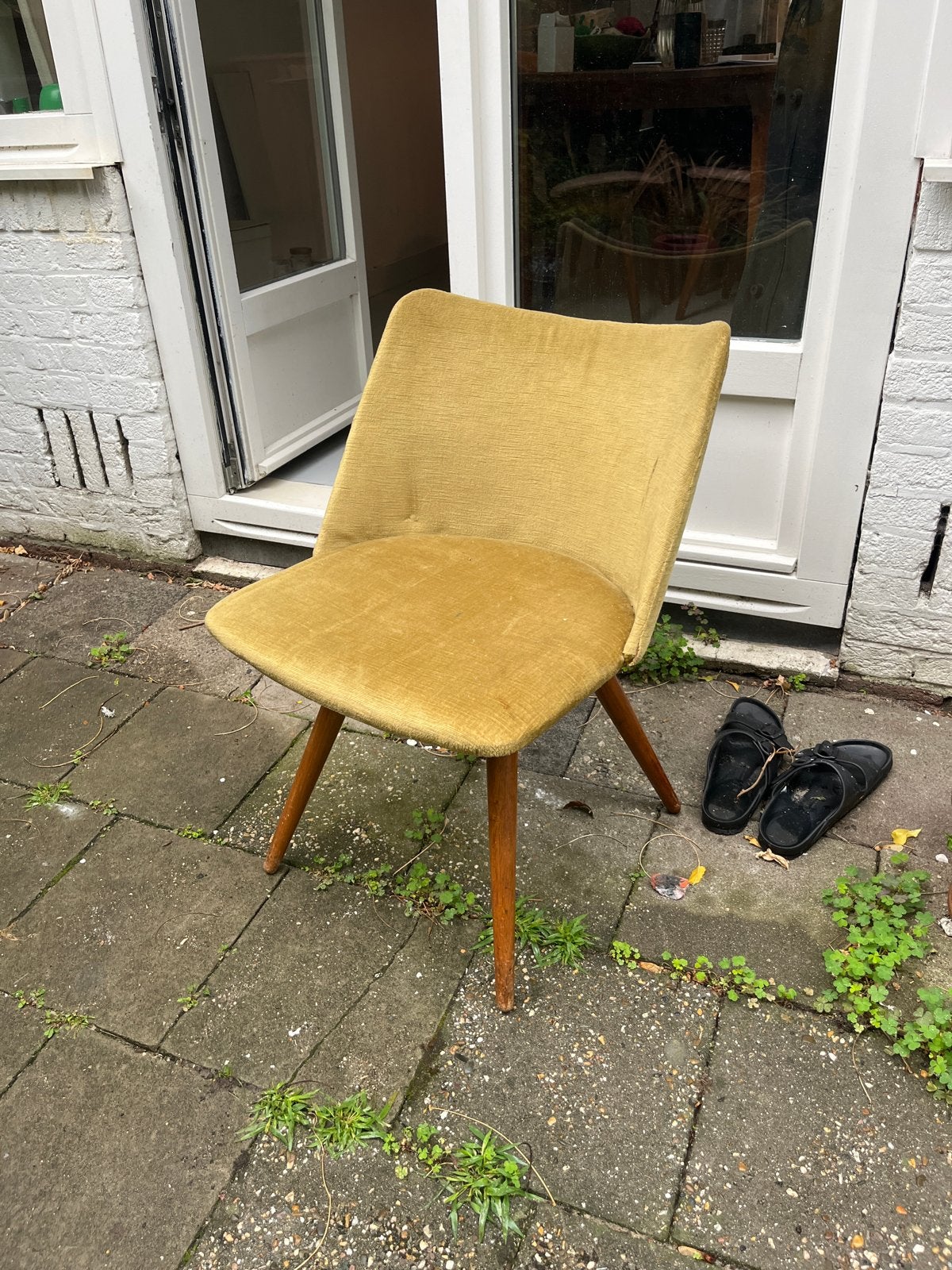 Vintage stoel, okergeel/groen, met houten poten, Ophalen, Gebruikt, Overige kleuren, Eén