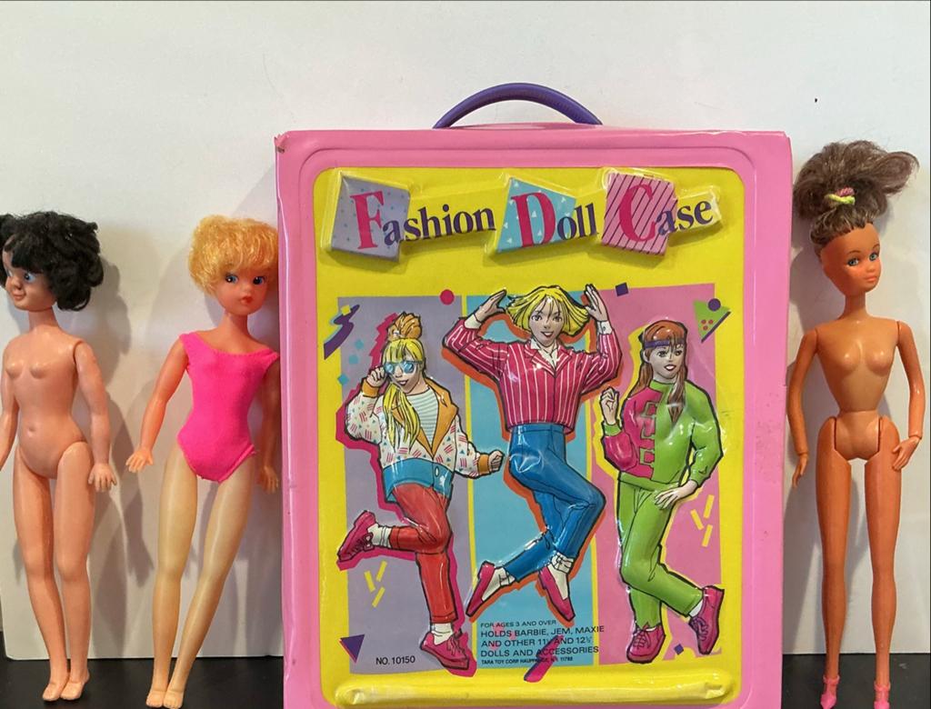 Vintage Barbie Fashion Doll Case Tara Toy C met 3 poppen HK., Verzenden, Gebruikt, Fashion Doll