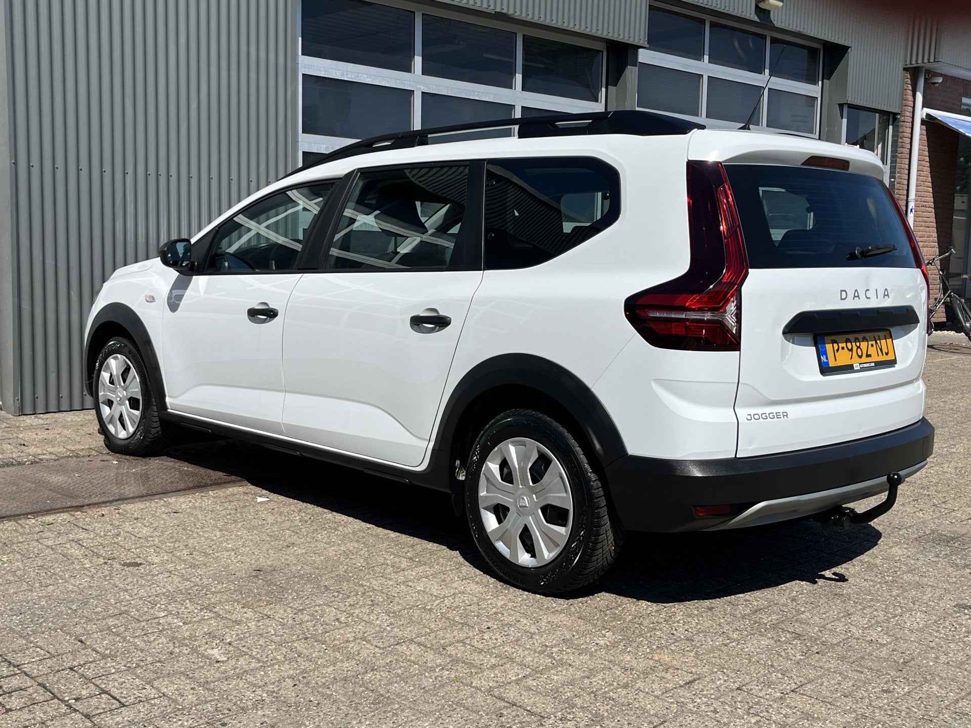 Dacia Jogger 1.0 TCe 110 7-Persoons Airco Cruise controle Tr, Auto's, Voorwielaandrijving, Stof, Gebruikt, 7 stoelen