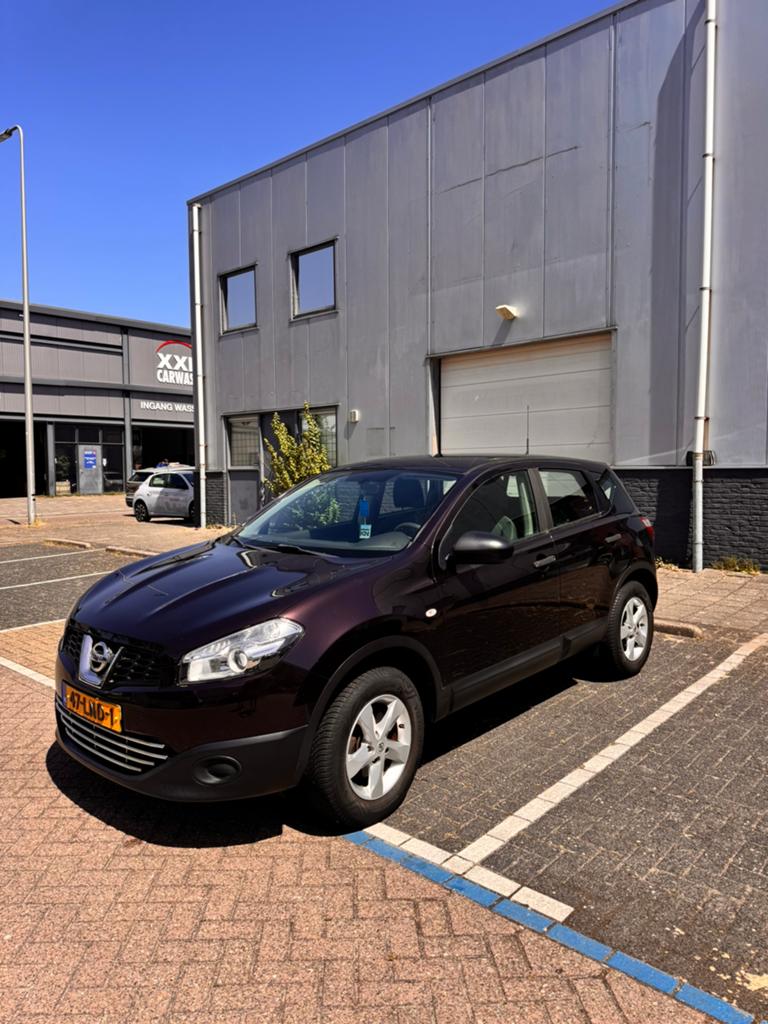 Nissan Qashqai 1.6 2WD 2010, Auto's, Voorwielaandrijving, Metallic lak, Zwart, 1210 kg