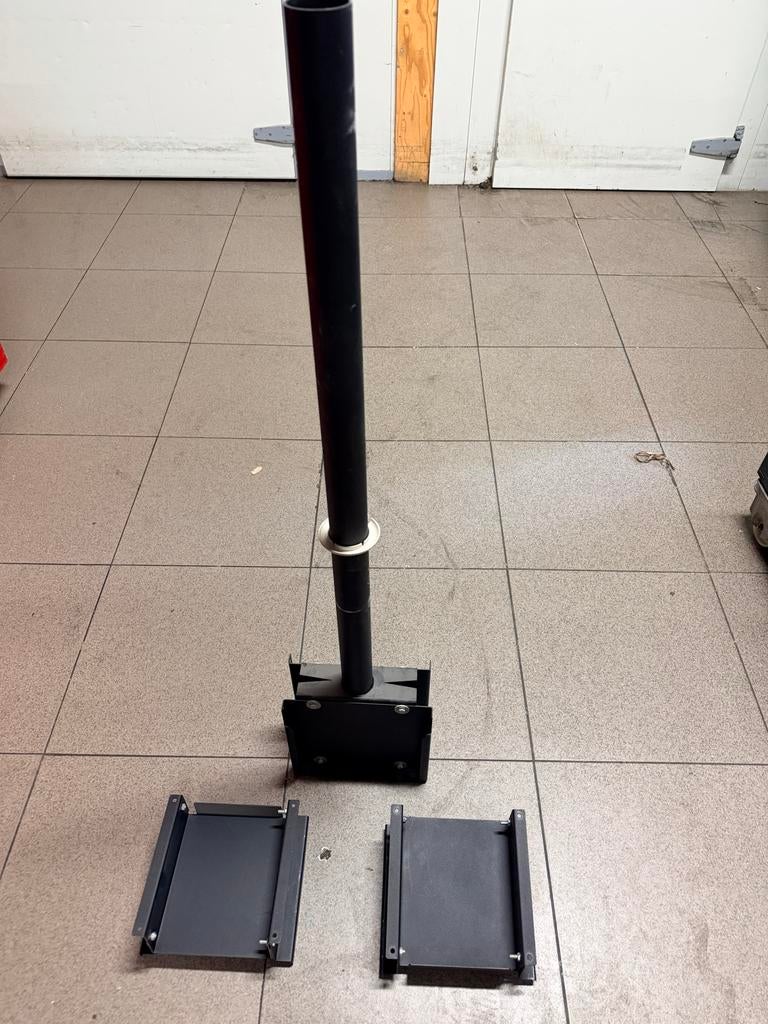 Plafondbeugel voor 2 tv's, Ophalen, Gebruikt