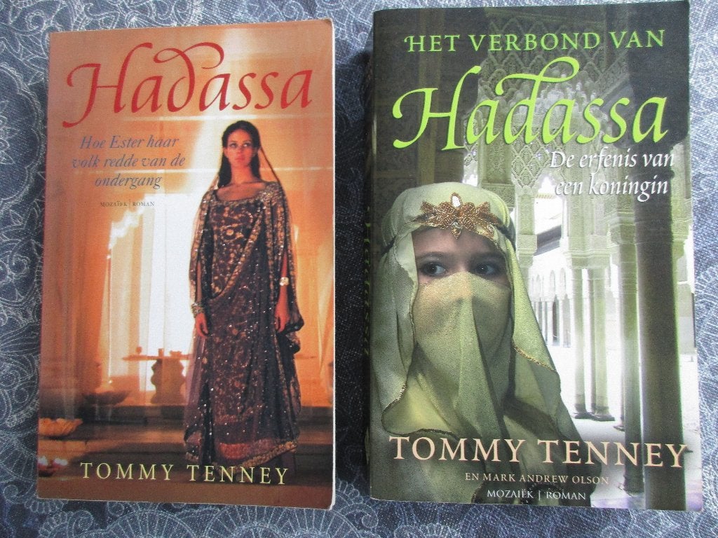 tommy Tenney:  2 delen van Hadassa, Ophalen of Verzenden, Zo goed als nieuw