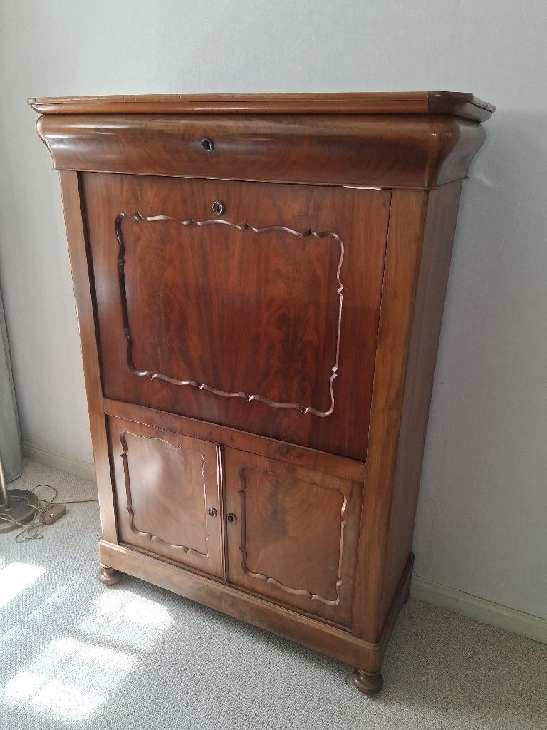 Kast, Ophalen