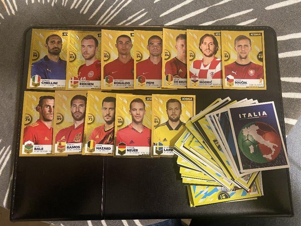Complete Panini UNICI 2021 Set, Verzamelen, Ophalen of Verzenden, Nieuw, Buitenlandse clubs, Poster, Plaatje of Sticker