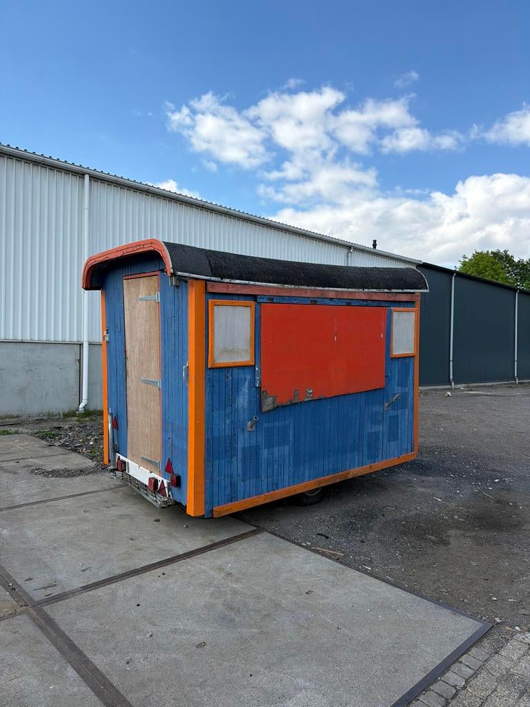 Oude marktkraam/verkoopwagen - opknapper, Ophalen