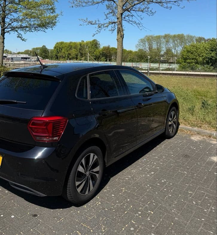 Volkswagen Polo 1.0 TSI 95pk 7-DSG 2020 Zwart Digital Dash, Stof, Zwart, 95 pk, Zwart