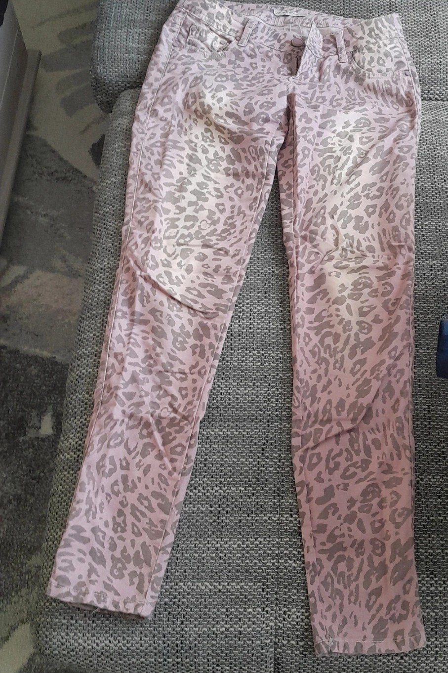 Roze jeans met panterprint, Maat 38/40 (M), Ophalen of Verzenden, Zo goed als nieuw, Roze