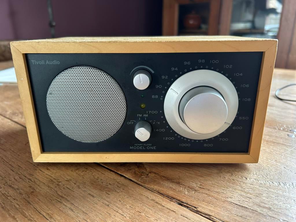 Tivoli Audio Model One Radio - Klassiek design, topgeluid, Ophalen, Gebruikt, Radio