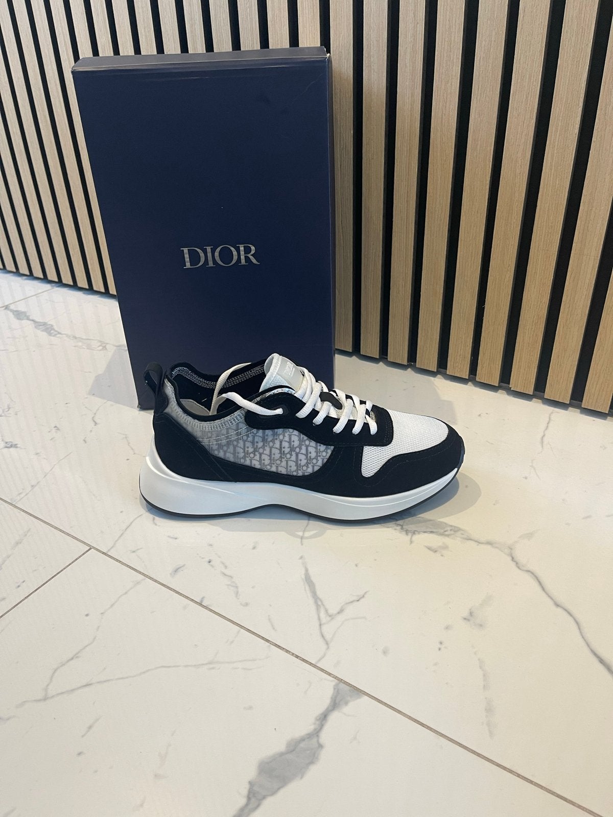 Dior B22 Sneakers Zwart/Wit - nieuw, Kleding | Heren, Ophalen of Verzenden, Zo goed als nieuw, Zwart, Sneakers of Gympen