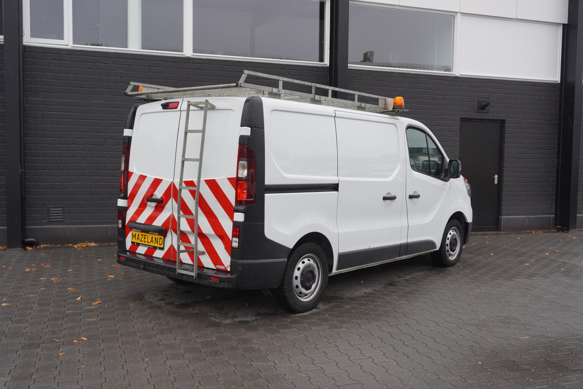 Renault Trafic 2.0 Blue dCi 130PK EURO 6 - Airco - Navi - Cr, Stof, Gebruikt, 4 cilinders, Renault