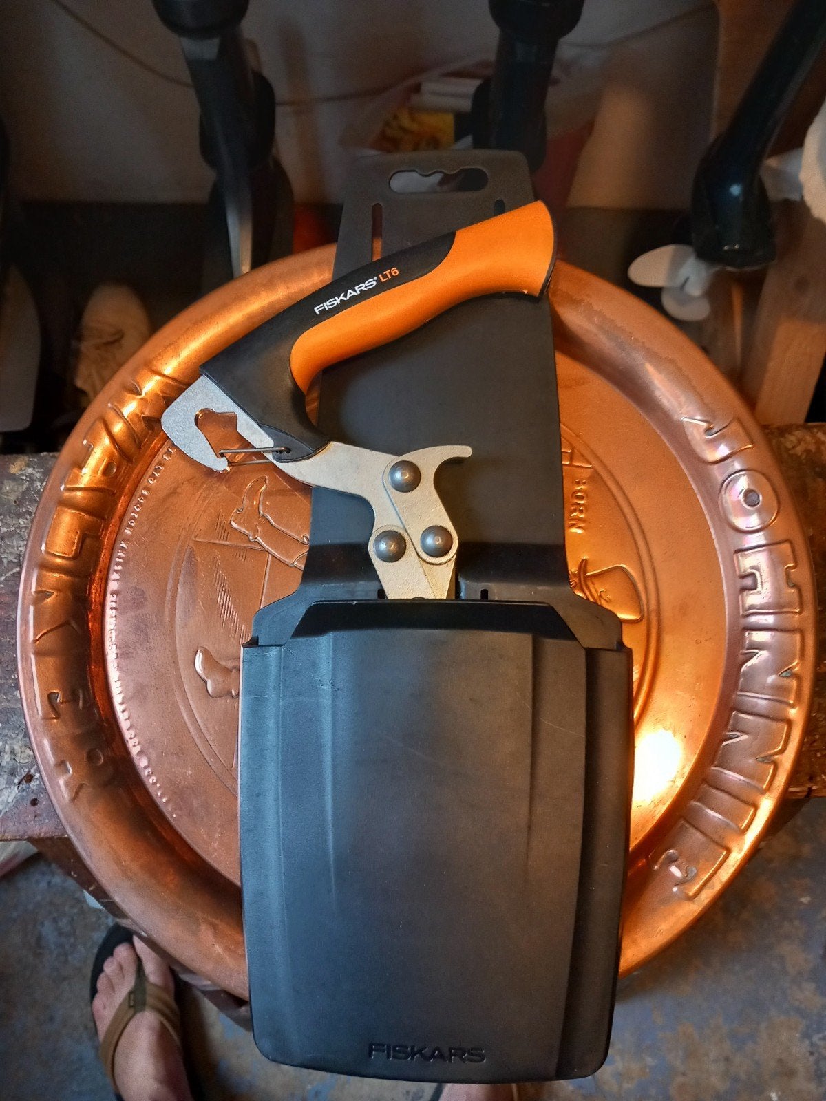 Fiskars Handpaktang voor haardhout en tuinklussen, Tuin en Terras, Ophalen of Verzenden, Nieuw, Bijl, Fiskars