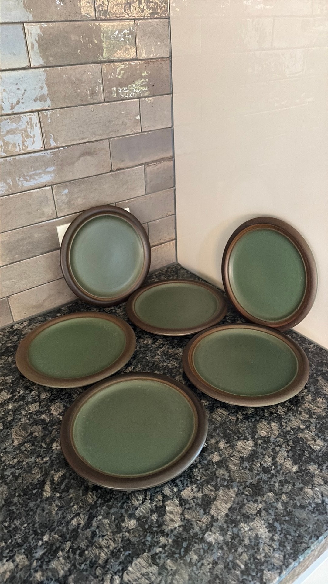 6 vintage mid century groen bruine borden KMK keramik, Ophalen of Verzenden