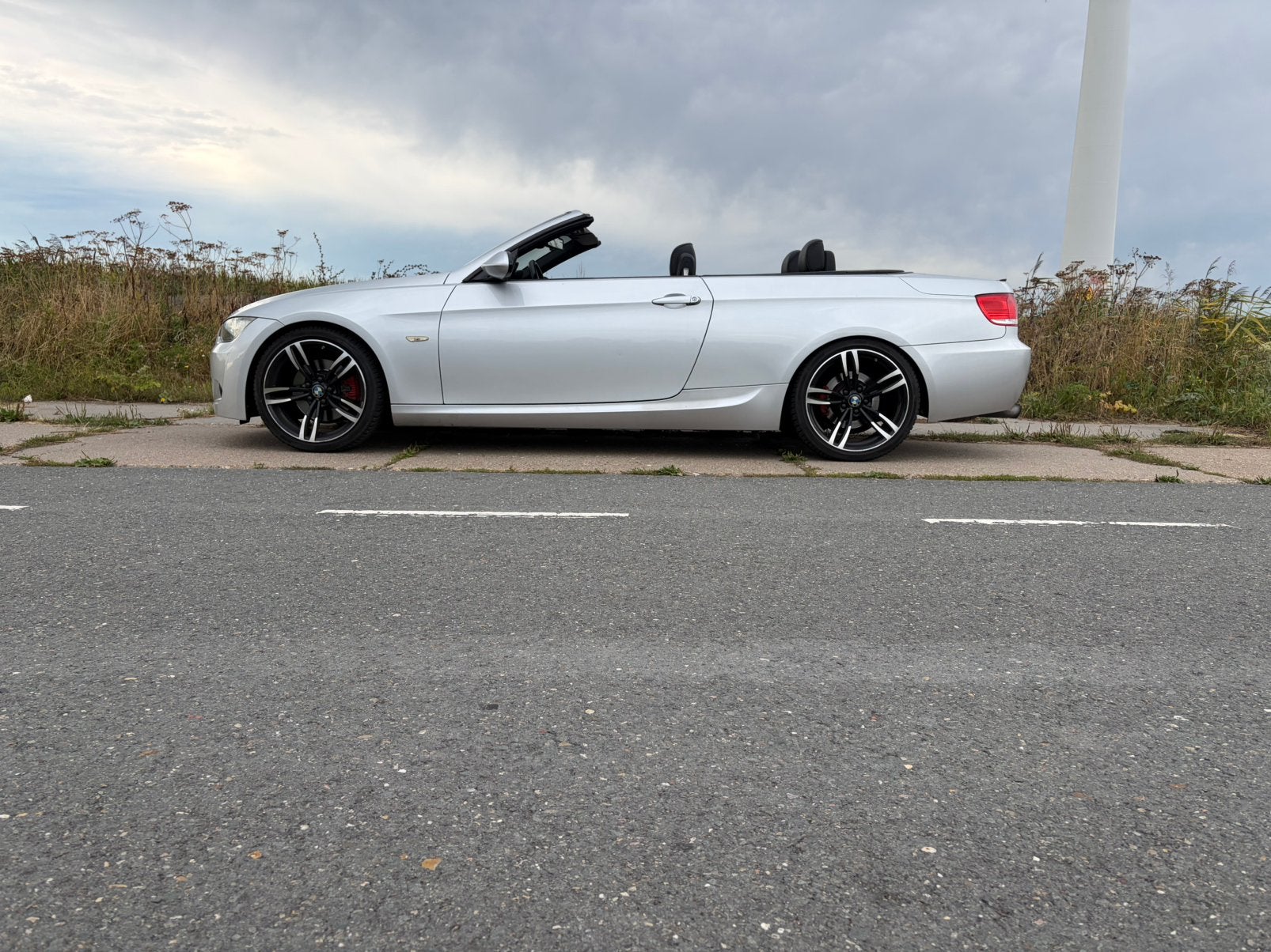 BMW 325 Cabrio M-Sport 3.0 6-cilinder - HANDGESCHAKELD, 13 km/l, Achterwielaandrijving, Zwart, Cabriolet