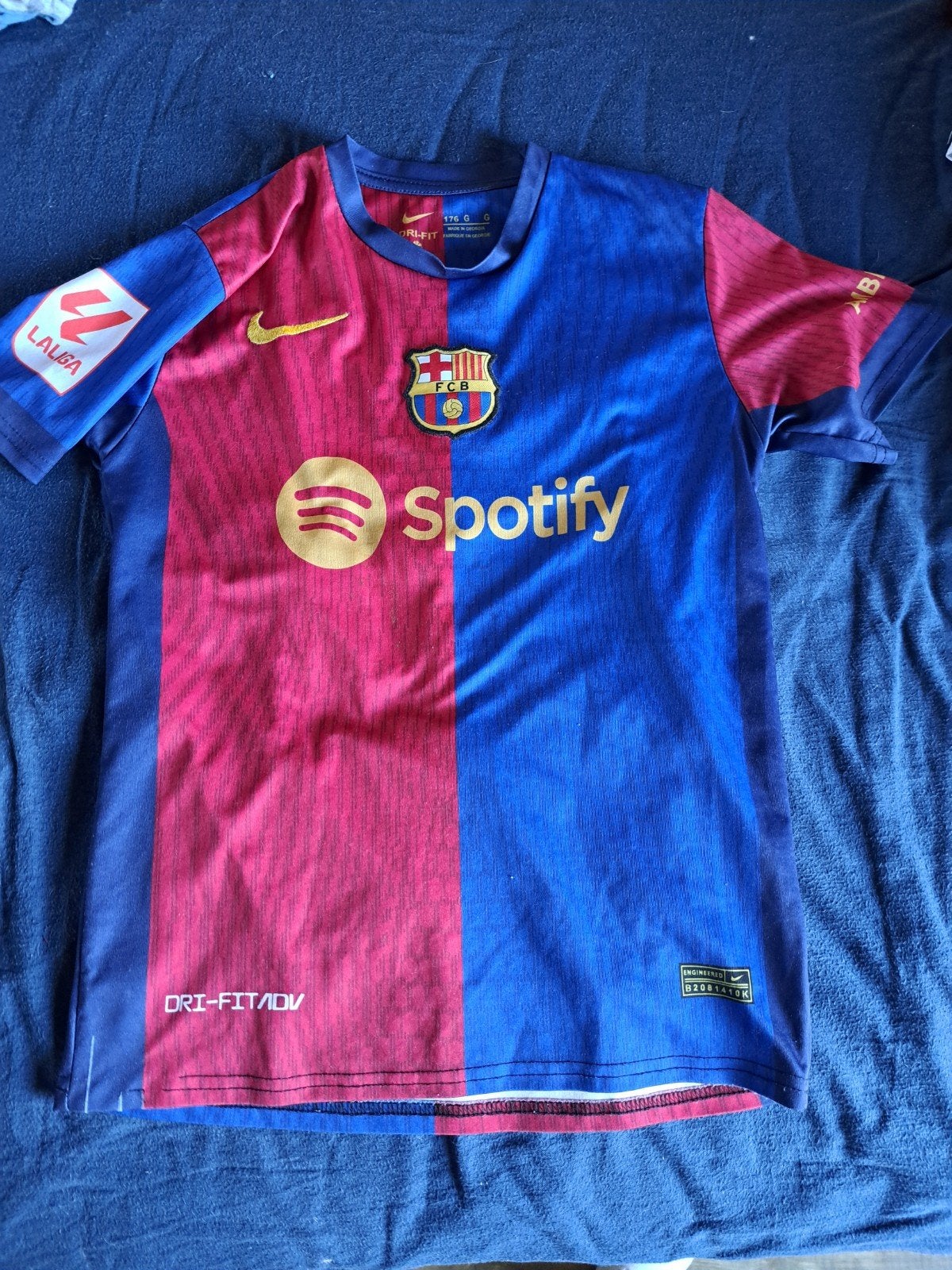 Barcalona pakje Lamine yamal  maat 176, Maat XS of kleiner, Ophalen, Gebruikt, Set