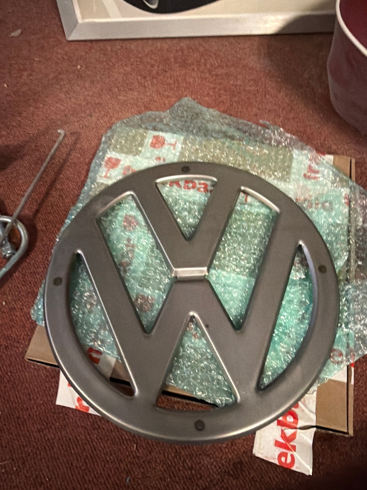 Volkswagen spijlbus VW Logo Embleem - Gebruikt, Nieuw, Ophalen of Verzenden, Deventer, Volkswagen