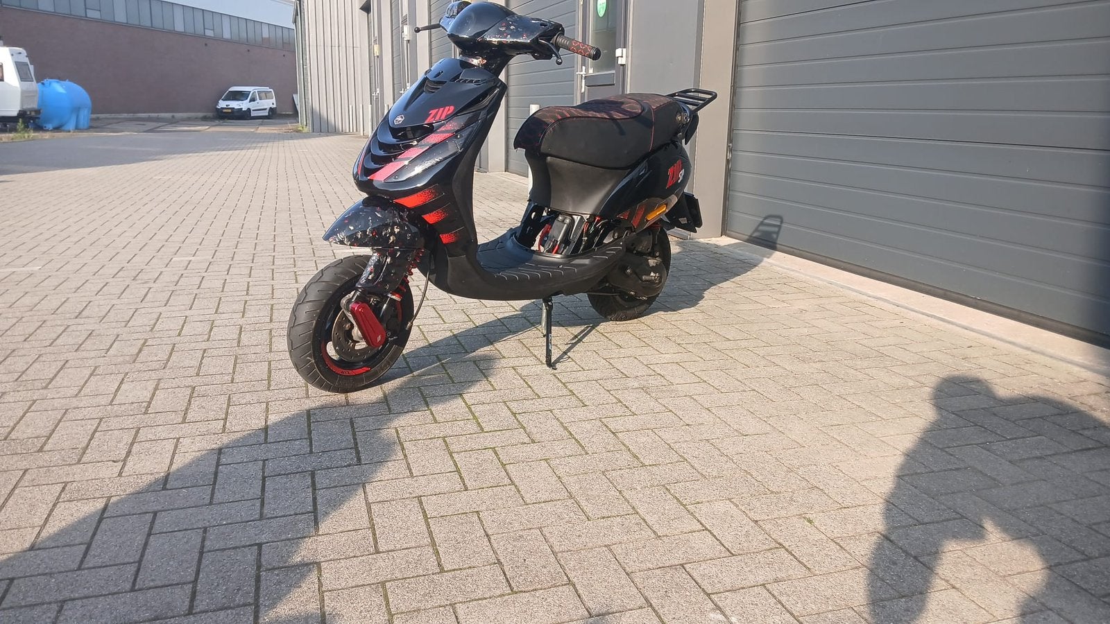 Gloedenieuwe opgebouwde zip 70, Ophalen of Verzenden, Zo goed als nieuw, Benzine, Overige modellen